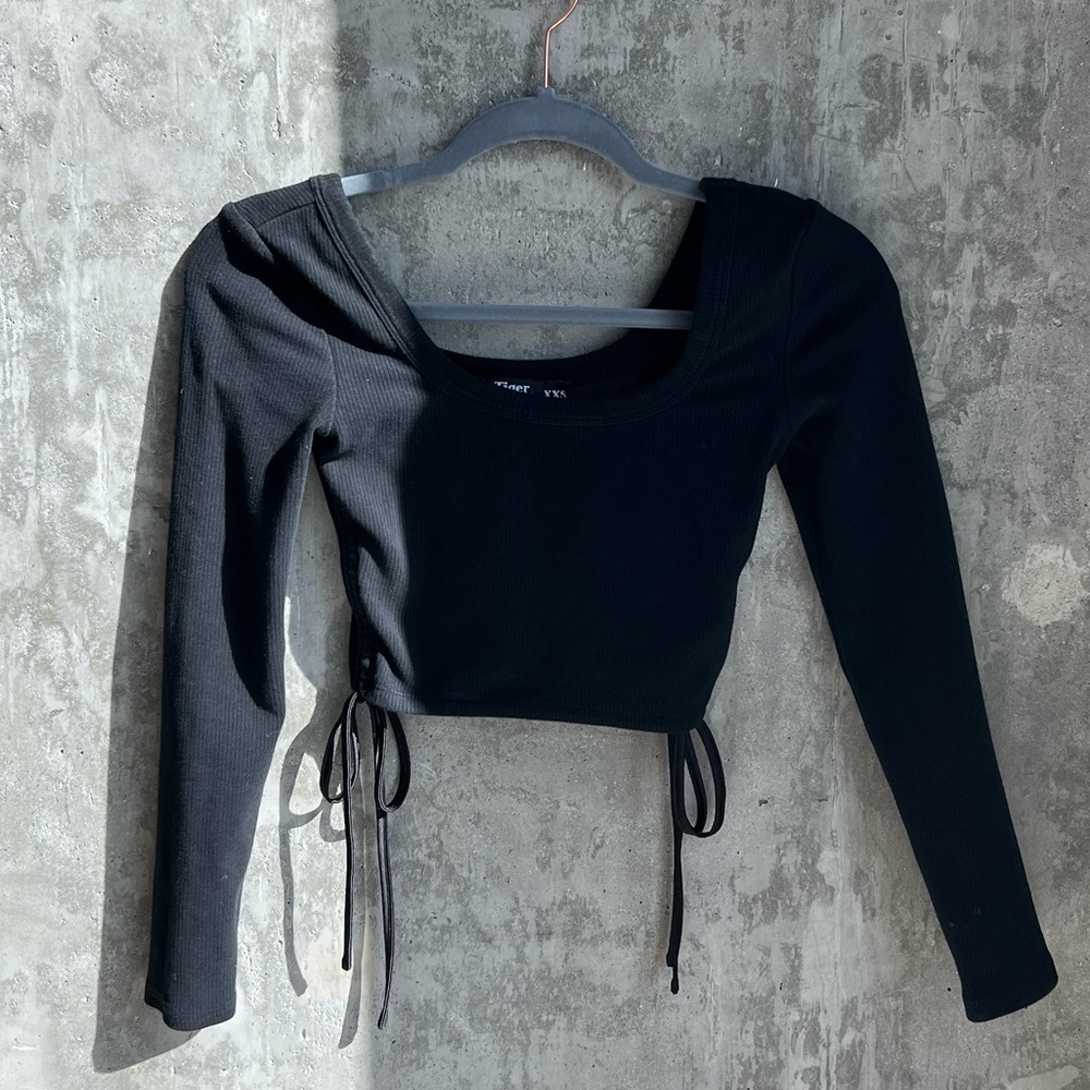 Tiger Mist Ribbed Ruched Drawstring Cropped LS Tee